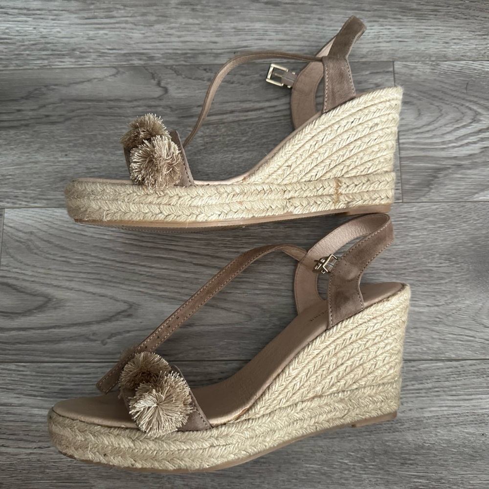 Saks Fifth Avenue Tan Suede Pom Pom Platform Sandals